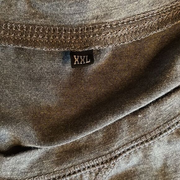 Casual Tshirt with unique banded hem size 2XL - Picture 12 of 12